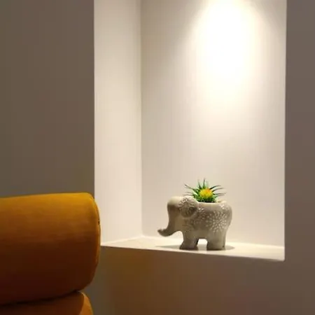 Apartment Cozy 2bd In Thissio-acropolis Athens