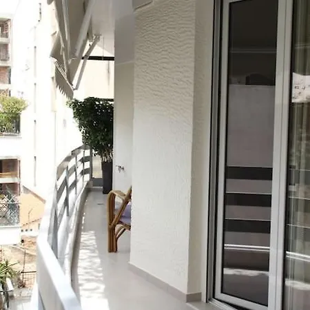 Apartment Cozy 2bd In Thissio-acropolis